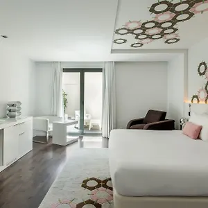 room-mate-carla.topbarcelonahotels.com/