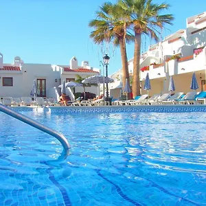 https://the-suites-at-beverly-hills-playa-de-los-cristianos.tenerifehoteles.net