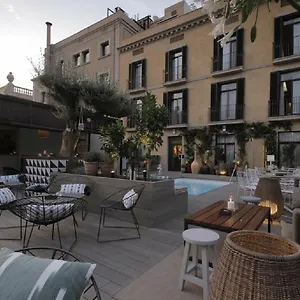Oasis Szálloda Barcelona