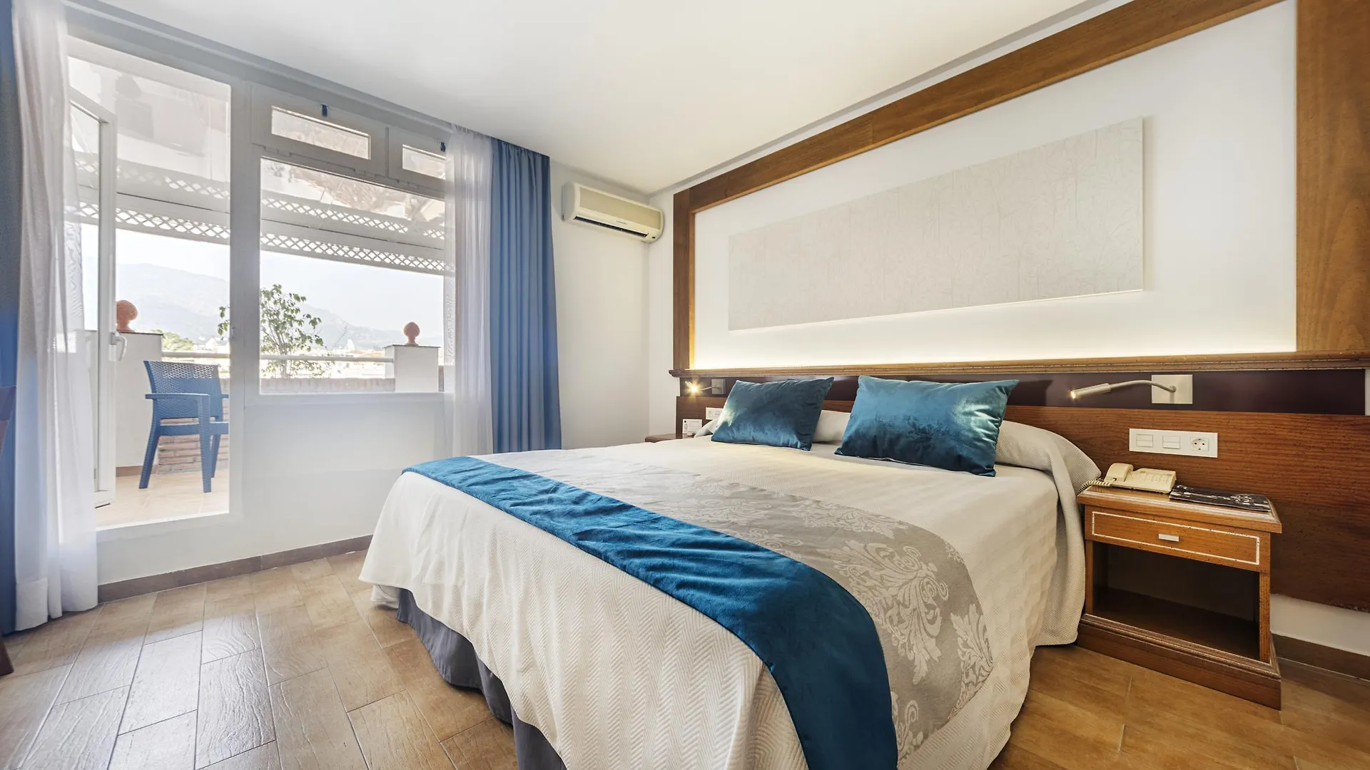 Obal Hotel Marbella Španělsko